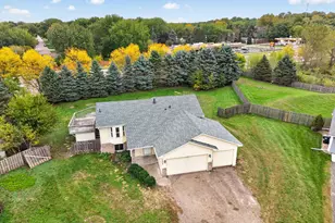7536 165th St W, Lakeville, MN 55044 - Photo 16