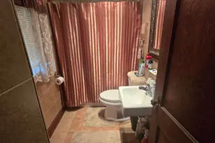 1000 12th Ave SW, Austin, MN 55912 - Photo 10