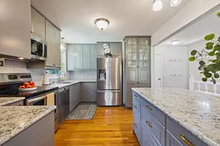 4801 Shevlin Ct, Eagan, MN 55122 - Photo 8