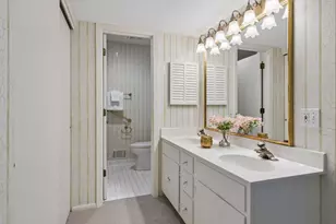 8060 Pennsylvania Rd, Bloomington, MN 55438 - Photo 20
