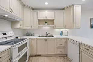 8060 Pennsylvania Rd, Bloomington, MN 55438 - Photo 8