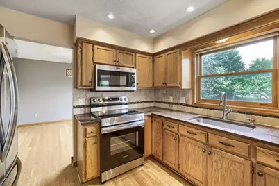 18170 87th Place N, Maple Grove, MN 55311 - Photo 12