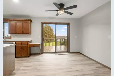 2250 Country Trail W, Jordan, MN 55352 - Photo 8