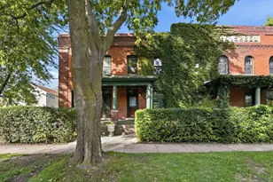 111 Isabel St E, Saint Paul, MN 55107 - Photo 2