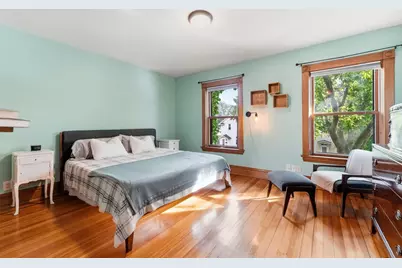 111 Isabel Street E, Saint Paul, MN 55107 - Photo 16