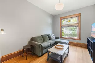 111 Isabel St E, Saint Paul, MN 55107 - Photo 8