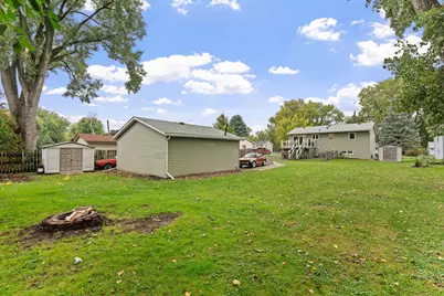 680 Hiawatha Avenue, Vadnais Heights, MN 55127 - Photo 36