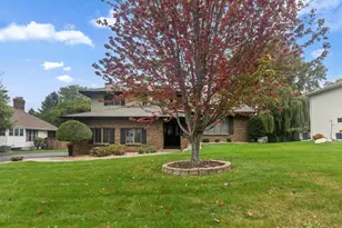 481 Marie Ave W, West Saint Paul, MN 55118 - Photo 2