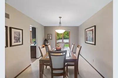 481 Marie Avenue W, West Saint Paul, MN 55118 - Photo 12