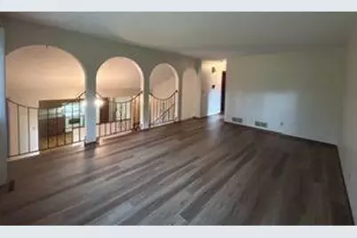 3451 English Street, Vadnais Heights, MN 55110 - Photo 6