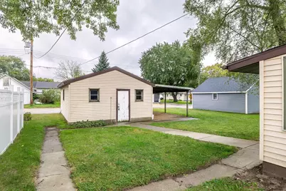 521 S 2nd Street, La Crescent, MN 55947 - Photo 22
