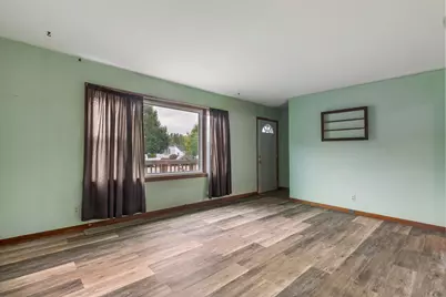 521 S 2nd Street, La Crescent, MN 55947 - Photo 6