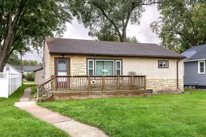 521 S 2nd Street, La Crescent, MN 55947 - Photo 1