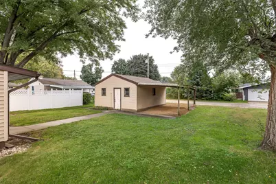 521 S 2nd Street, La Crescent, MN 55947 - Photo 18