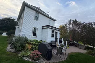 627 12th St, Dawson, MN 56232 - Photo 2