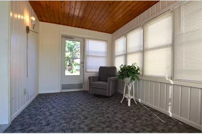 855 Cottage Avenue E, Saint Paul, MN 55106 - Photo 22