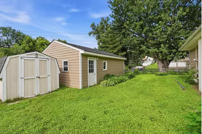 8933 Wally Drive, Golden Valley, MN 55427 - Photo 20
