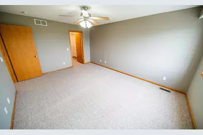 733 Baylee Place SW, Pine Island, MN 55963 - Photo 12