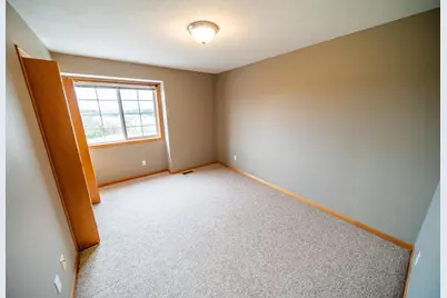 733 Baylee Place SW, Pine Island, MN 55963 - Photo 16