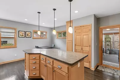 1359 Idaho Avenue W, Falcon Heights, MN 55108 - Photo 16