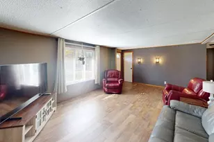 560 E Isle St, Isle, MN 56342 - Photo 4
