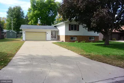 1803 Judd Avenue N, Glencoe, MN 55336 - Photo 4