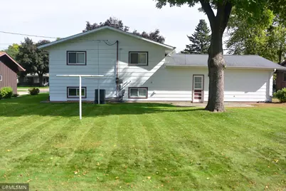 1803 Judd Avenue N, Glencoe, MN 55336 - Photo 2