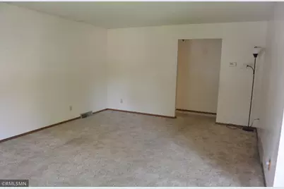 1803 Judd Avenue N, Glencoe, MN 55336 - Photo 6