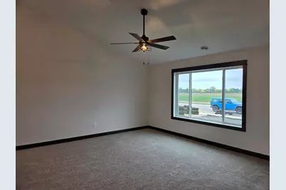 1088 Cullen Street, Saint Peter, MN 56082 - Photo 10