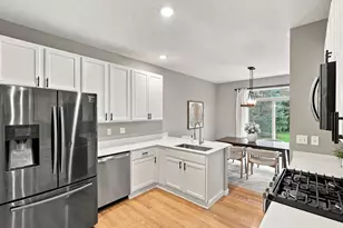 16240 Jatos Cir, Lakeville, MN 55044 - Photo 8