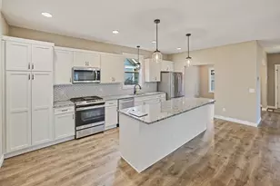 316 Prairie Way S, Bayport, MN 55003 - Photo 4