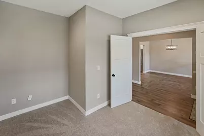 316 Prairie Way S, Bayport, MN 55003 - Photo 12
