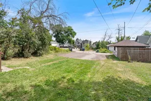 1110 E 10th St, Duluth, MN 55805 - Photo 2