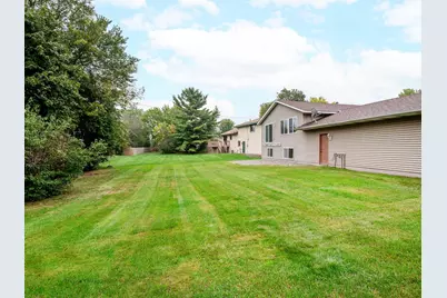 8112 Lad Parkway, Brooklyn Park, MN 55443 - Photo 42