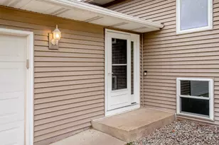 8112 Lad Pkwy, Brooklyn Park, MN 55443 - Photo 44