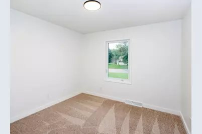 8112 Lad Parkway, Brooklyn Park, MN 55443 - Photo 16