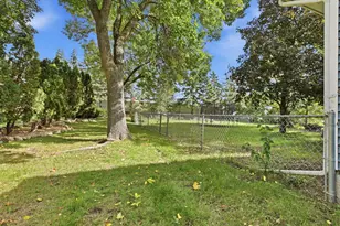 908 Brenda Lee Dr, Saint Cloud, MN 56303 - Photo 4