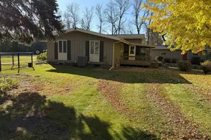 212 3rd St N, Danvers, MN 56231 - Photo 6