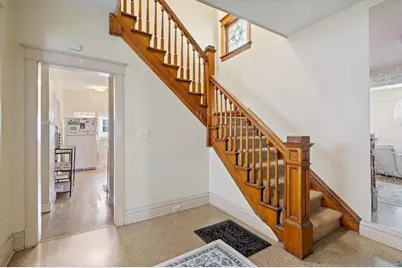 203 S 18th Avenue E, Duluth, MN 55812 - Photo 22