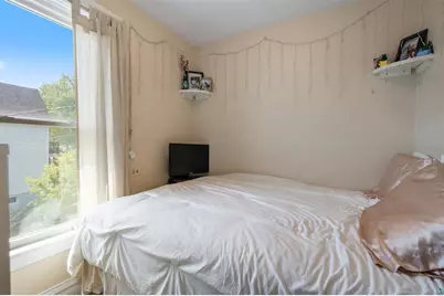 203 S 18th Avenue E, Duluth, MN 55812 - Photo 18