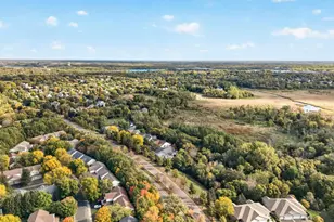 7982 Dunkirk Ln N, Maple Grove, MN 55311 - Photo 18