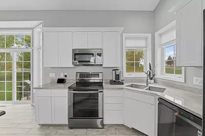 1103 Singing Hills Drive SE, Lonsdale, MN 55046 - Photo 18