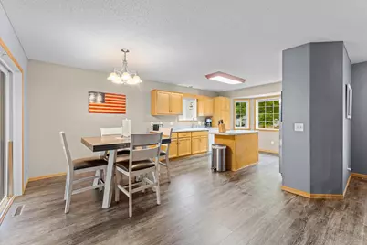 2486 Bridgewater Place S, Cambridge, MN 55008 - Photo 6