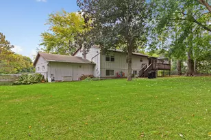 1428 11th Ave NE, Faribault, MN 55021 - Photo 8