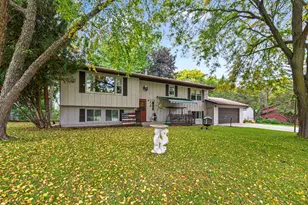 1428 11th Ave NE, Faribault, MN 55021 - Photo 1