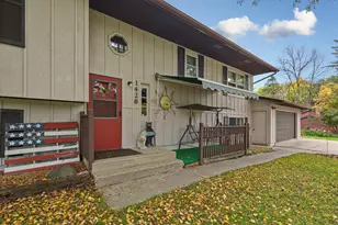1428 11th Ave NE, Faribault, MN 55021 - Photo 6