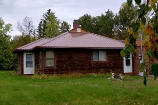 208 Pine Ave NW, Bagley, MN 56621 - Photo 2