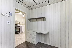 2526 2nd St N, North Saint Paul, MN 55109 - Photo 16