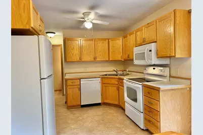 806 Pine Street #5, Park Rapids, MN 56470 - Photo 12