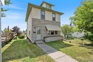 1010 E Ninth St, Duluth, MN 55805 - Photo 1